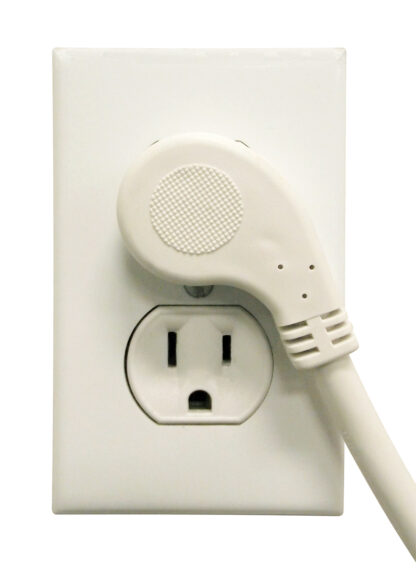 Power Strip with 6 AC Outlet, 3 Foot Cord and 45-Degree Angle Flat Plug - Image 2