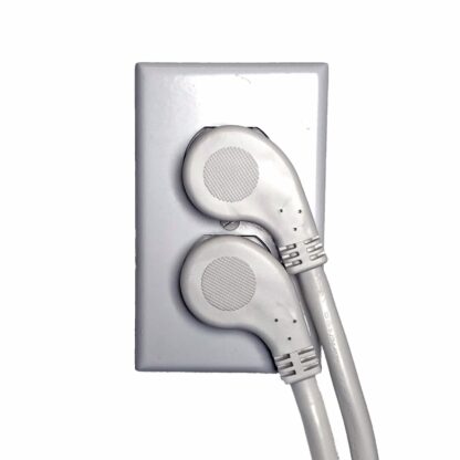 Power Strip with 6 AC Outlet, 3 Foot Cord and 45-Degree Angle Flat Plug - Image 4